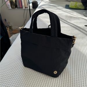 Lululemon Purse
